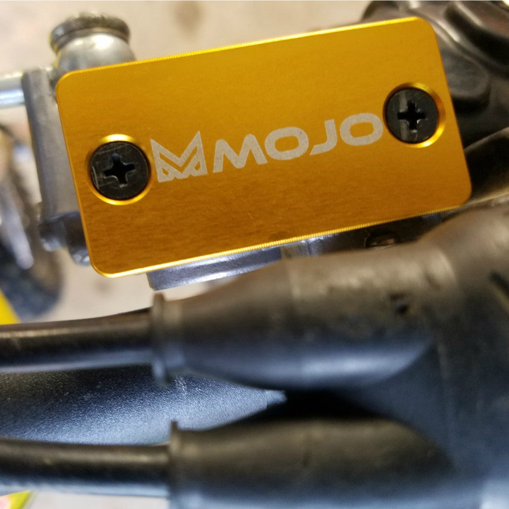 MOJO Suzuki Front Brake Master Cylinder Cover | MOJO-SUZ-FBR