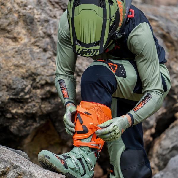 Alpinestars 2026 Tech 7 Enduro Boots | MojoMotoSport.com