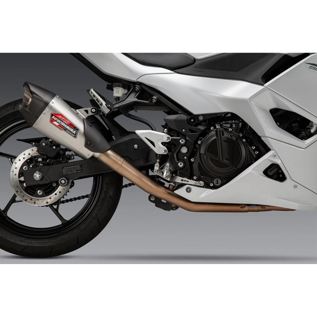 Yoshimura AT2 Stainless Full Exhaust System 2024 Kawasaki Ninja 500/Z500 | 14730AP520