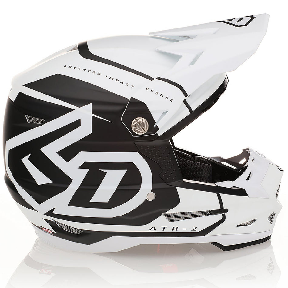 6D ATR-2 Torque Tri-Composite Moto Helmet