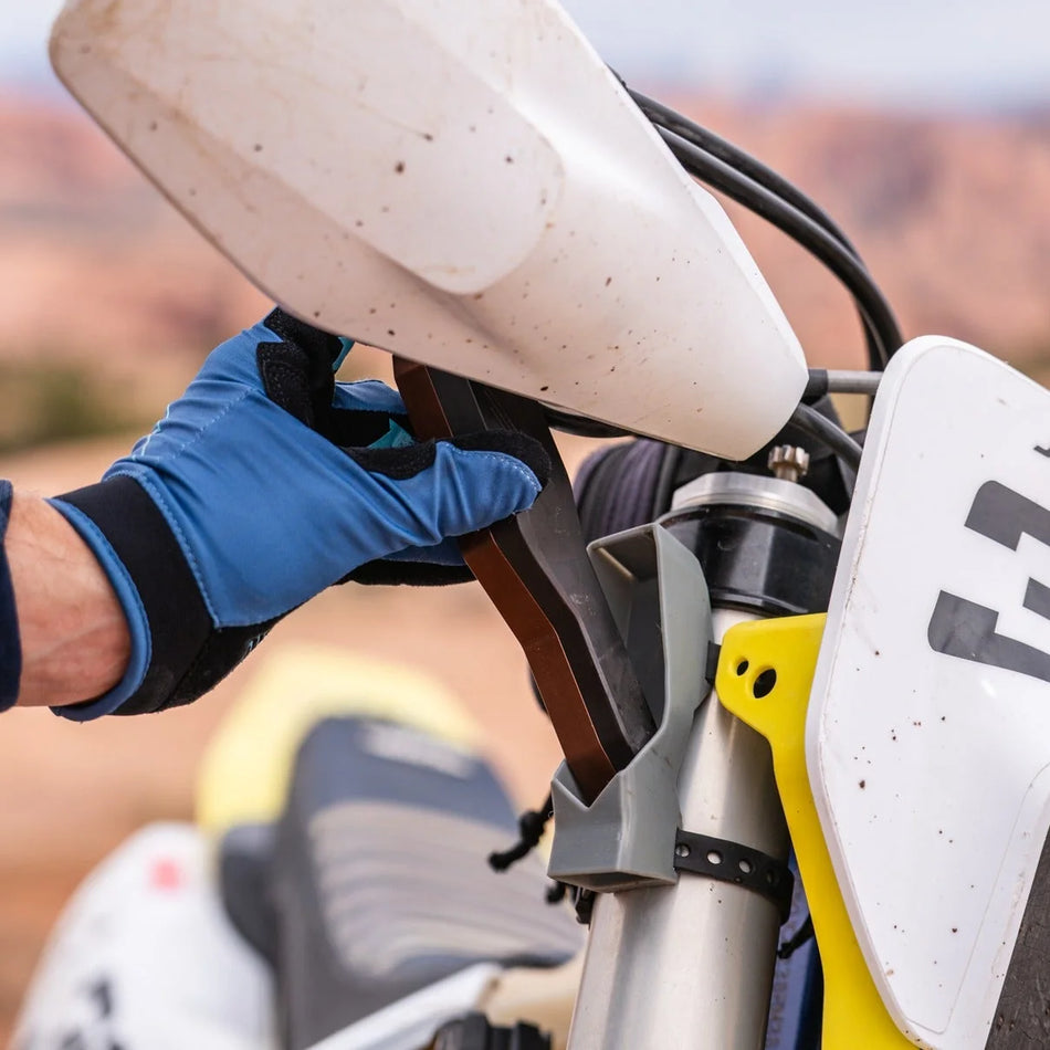 Roost Concepts Fork Holster for "Stache" Tool