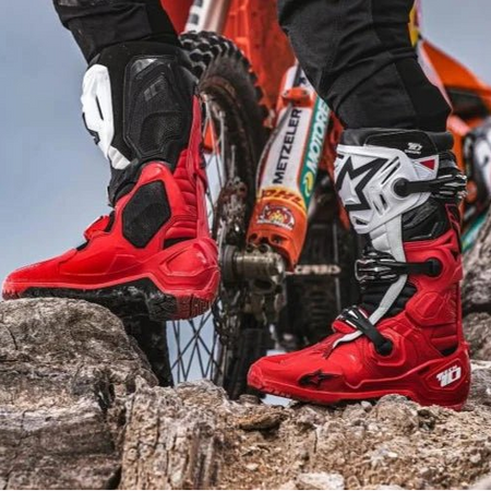 Alpinestars Tech 10 Enduro Boots - MojoMotoSport.com