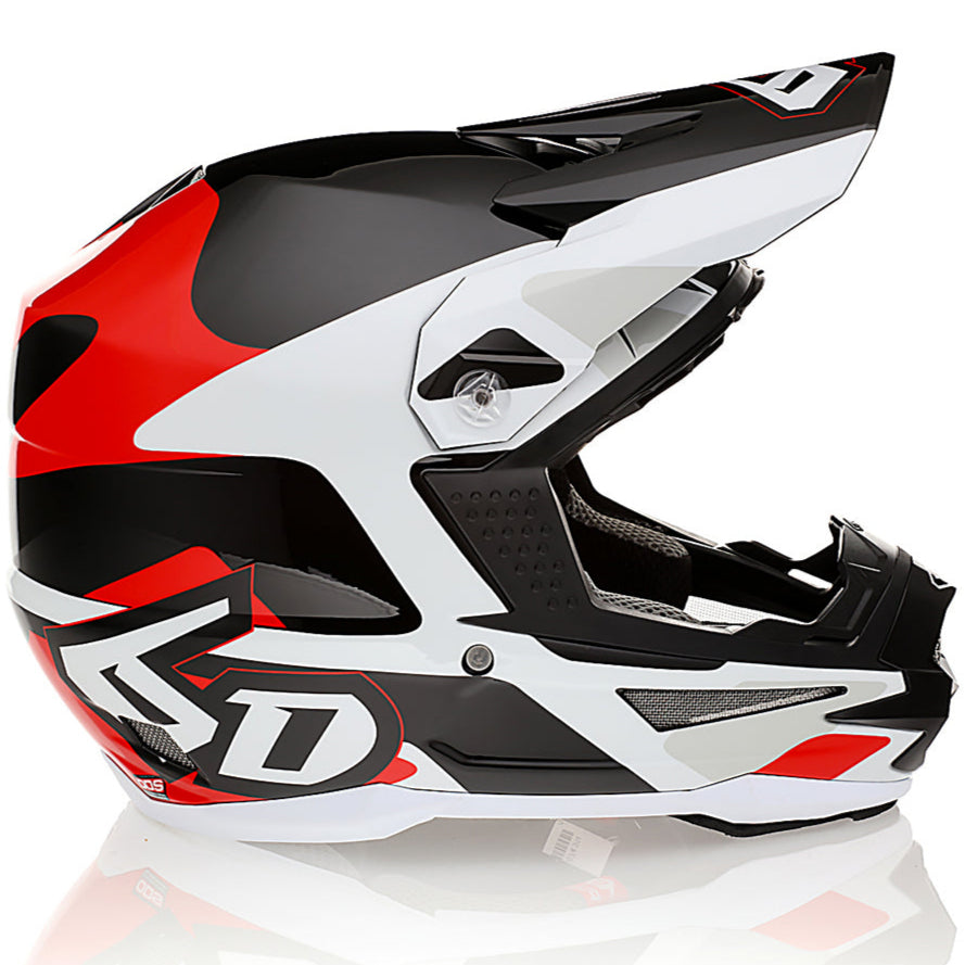 6D ATR-1 Apex Moto Helmet