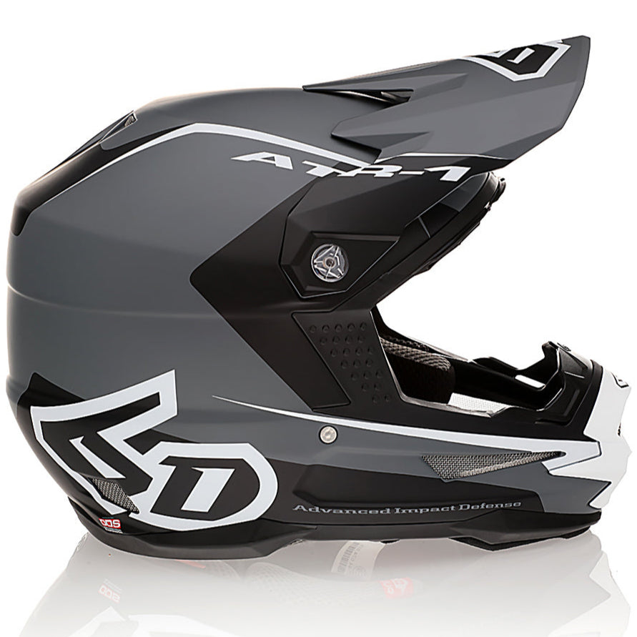 6D ATR-1 Stealth Moto Helmet