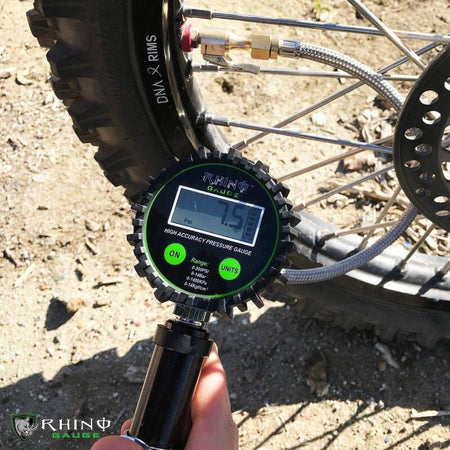 Rhino USA 200 Psi Digital Tire Inflator Gauge