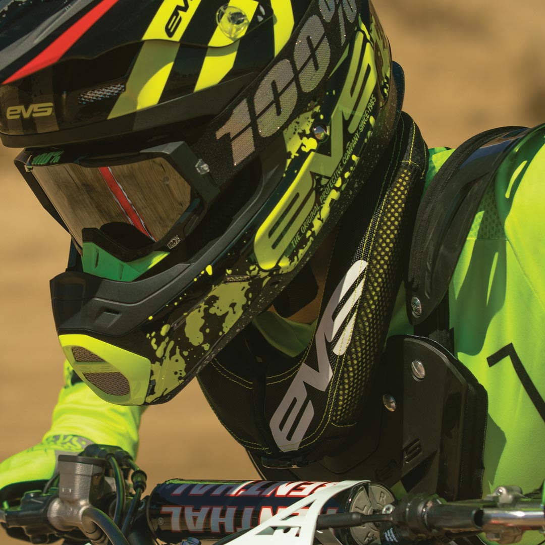 EVS R2 Race Collar | 112046 - MojoMotoSport.com