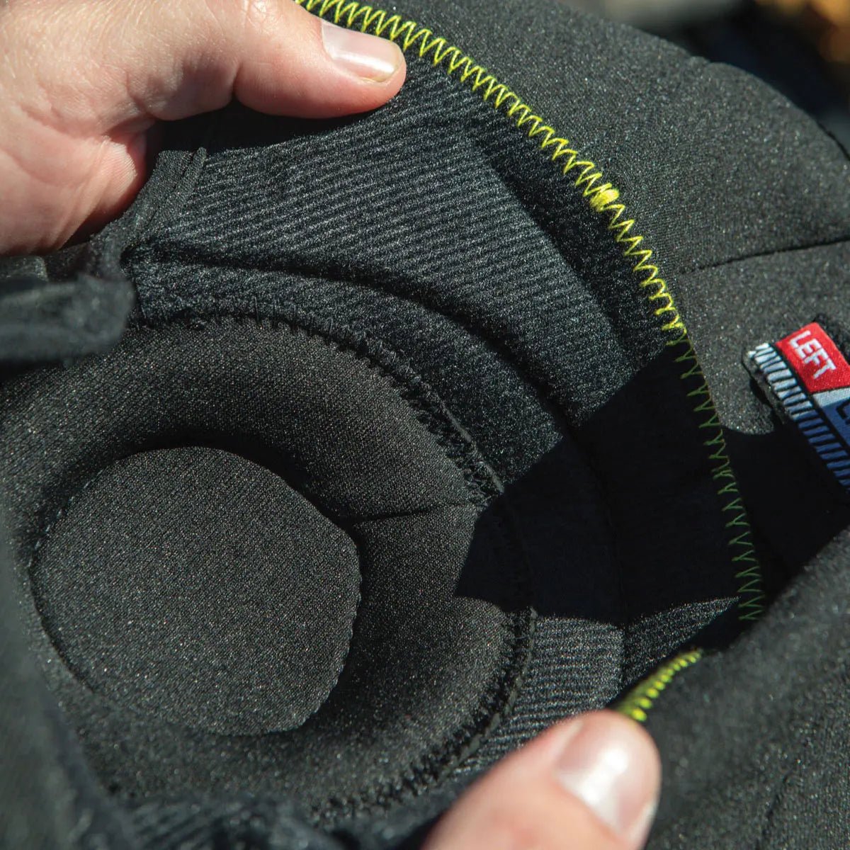 EVS TP199 Lite Knee Pads | TP199LK - BK - MojoMotoSport.com