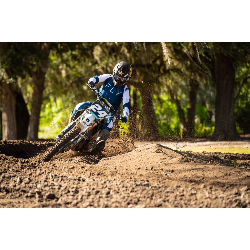 Fly Racing Evolution DST Racewear 2024 Jersey/Pant Kit - MojoMotoSport.com