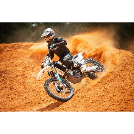 Fly Racing S.E. Strobe Evolution DST Racewear 2024 Jersey/Pant Kit - MojoMotoSport.com