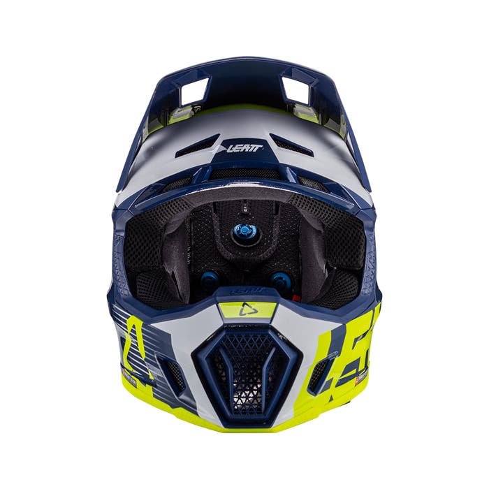 Leatt 7.5 Moto Helmet Kit With 4.5 Goggles V24