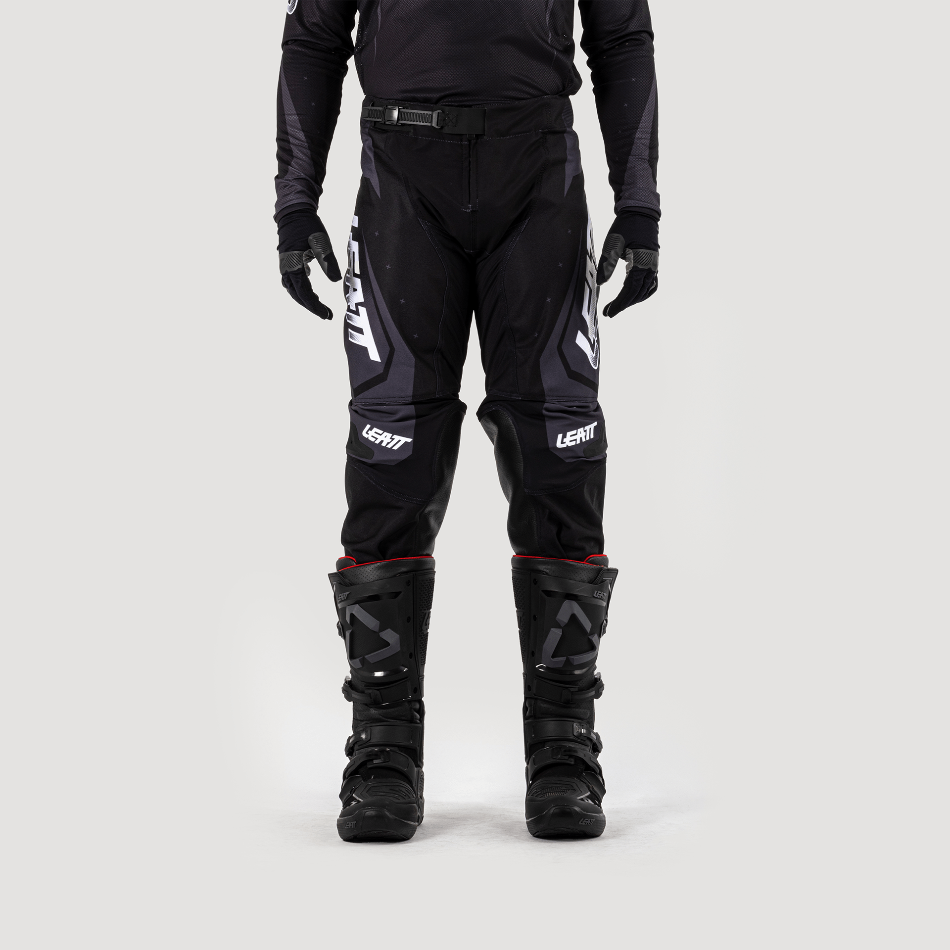 Leatt 4.5 Pants V25 - MojoMotoSport.com