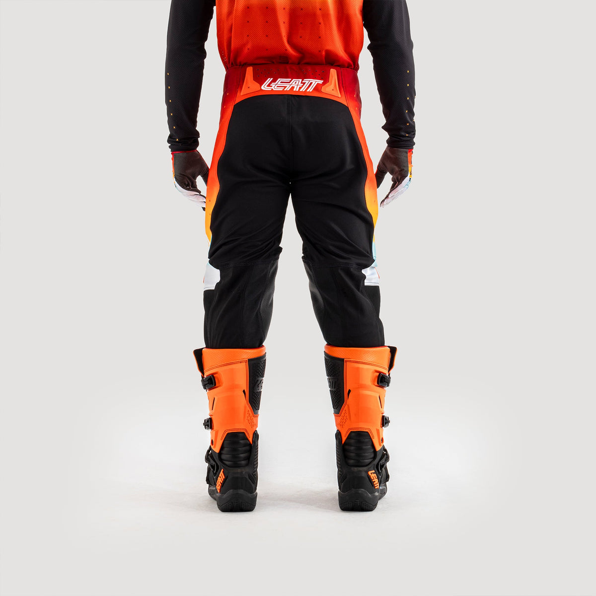 Leatt 4.5 Pants V25 - MojoMotoSport.com