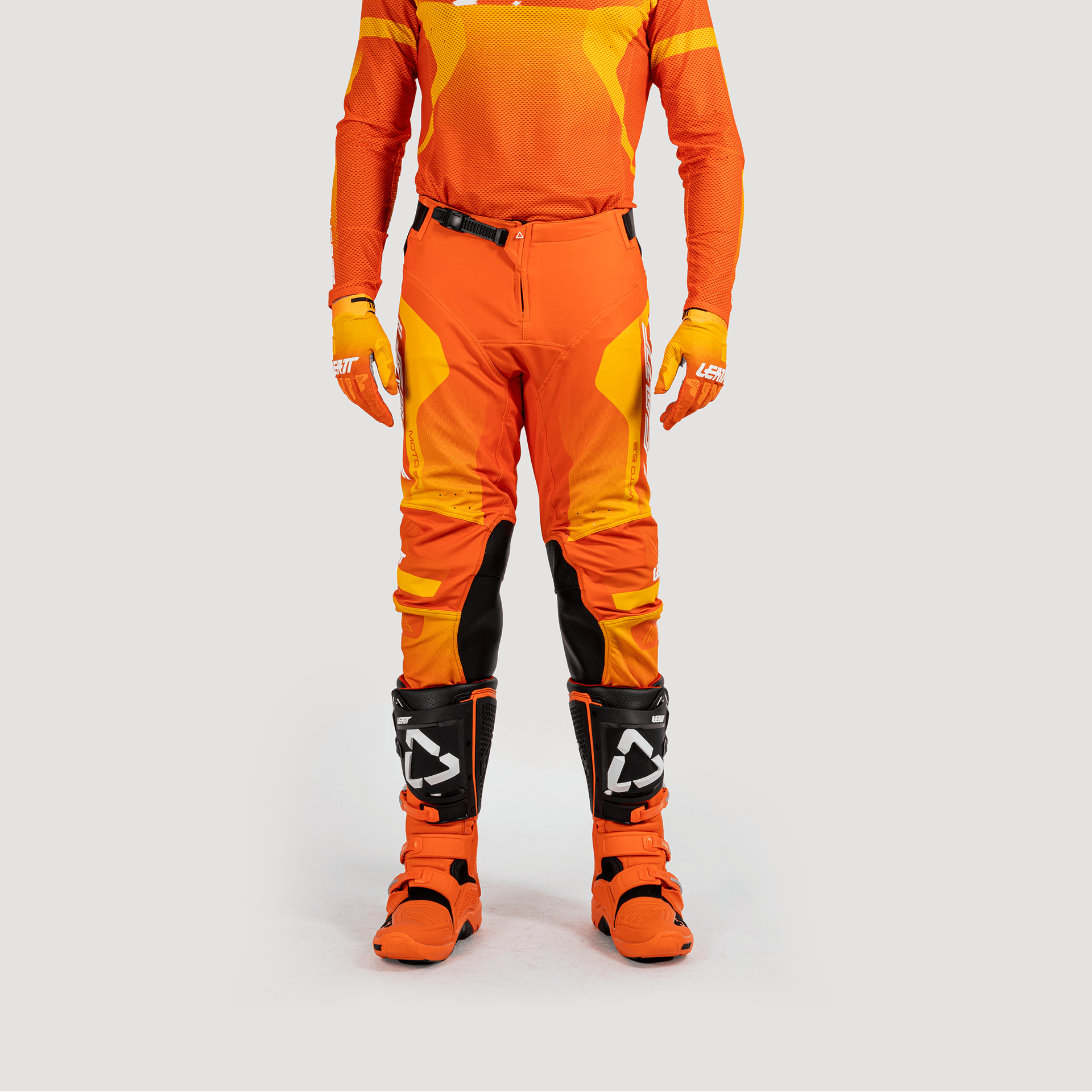 Leatt 5.5 Pants I.K.S (Internal Knee Brace System) V25 - MojoMotoSport.com
