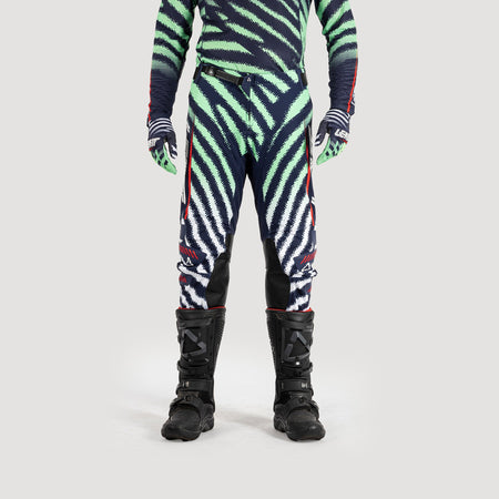 Leatt 5.5 Pants I.K.S (Internal Knee Brace System) V25 - MojoMotoSport.com