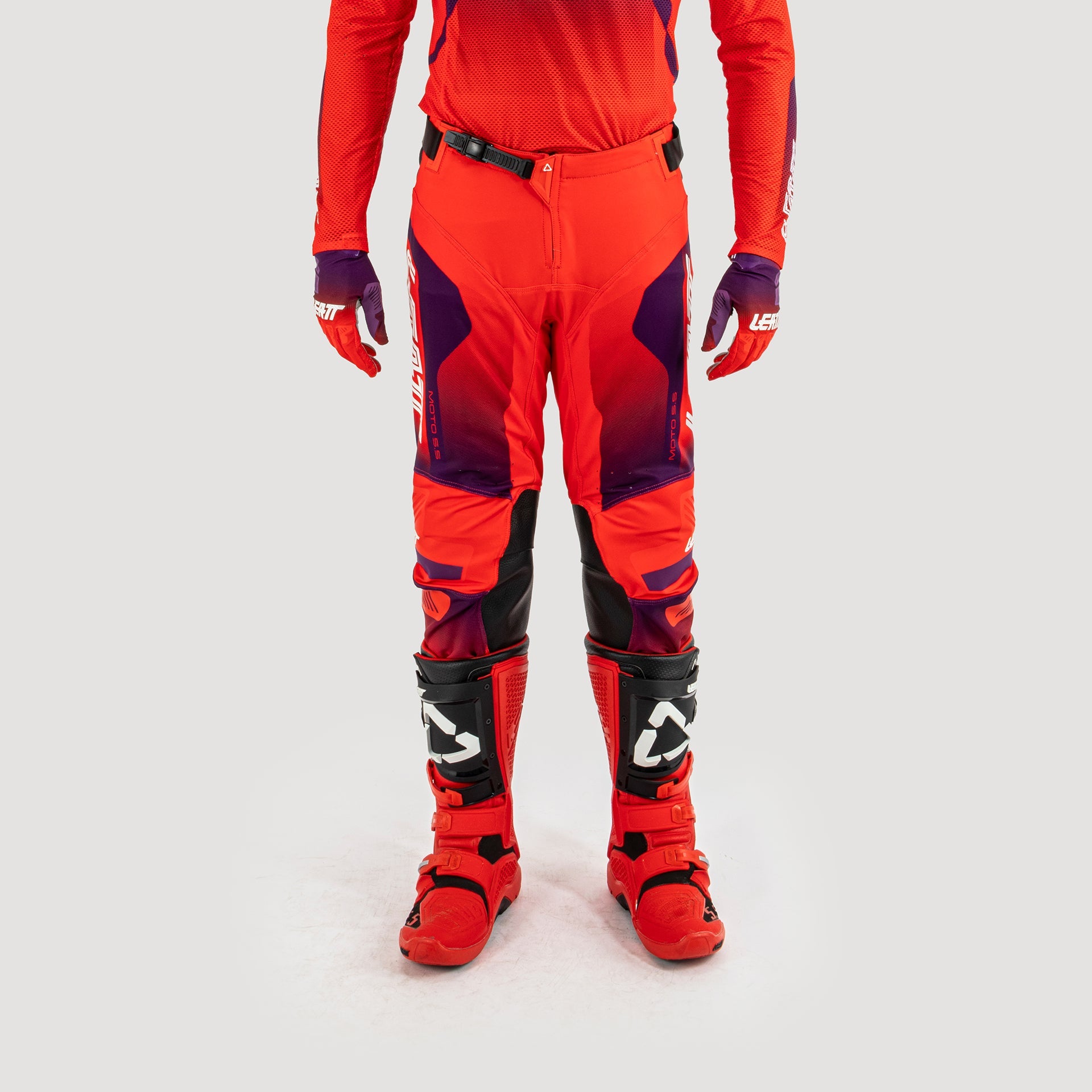 Leatt 5.5 Pants I.K.S (Internal Knee Brace System) V25 - MojoMotoSport.com