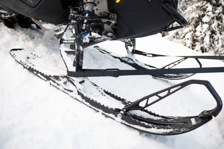 MOUNTAIN LAB snowmobile tow kit with straps for spindle attachment