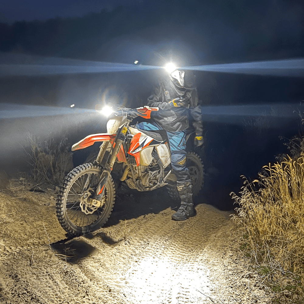 Oxbow Gear - Voyager Helmet Light | 71 - 9201 - MojoMotoSport.com