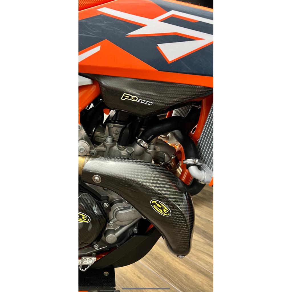 P3 Carbon Fiber Header Heat Shield For KTM/HUS/GASGAS | 201086 - MojoMotoSport.com