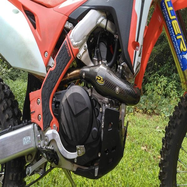 P3 Carbon Fiber MAXCoverage Heat Shield Honda CRF450X/L 19 - 23 w/ FMF Megabomb | 205077 - MojoMotoSport.com