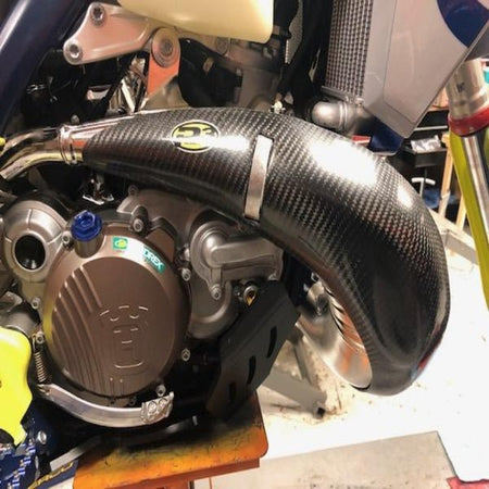 P3 Carbon Fiber Pipe Guard For KTM/HUS/GASGAS | 101069 - MojoMotoSport.com