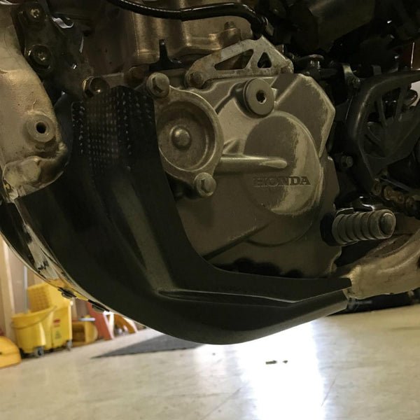 P3 Carbon Fiber Skid Plate For Honda CRF250R (10 - 17) | 305053 - MojoMotoSport.com