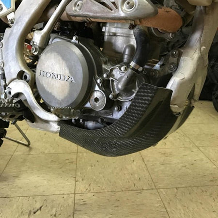 P3 Carbon Fiber Skid Plate For Honda CRF250R (10 - 17) | 305053 - MojoMotoSport.com