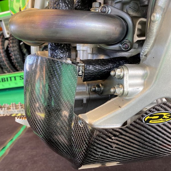 P3 Carbon Fiber Skid Plate For Kawasaki | 306072 - MojoMotoSport.com