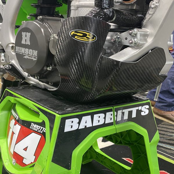 P3 Carbon Fiber Skid Plate For Kawasaki | 306072 - MojoMotoSport.com