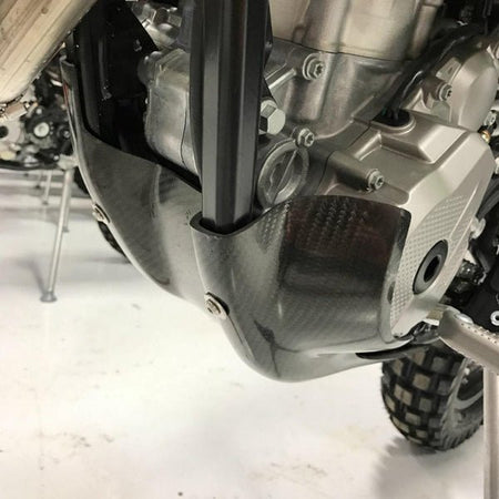 P3 Carbon Fiber Skid Plate For KTM/GasGas/HUS | 301096 - MojoMotoSport.com