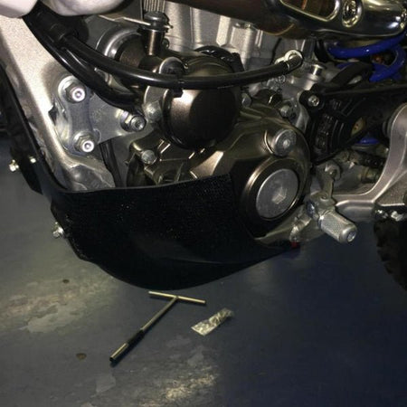 P3 Carbon Fiber Skid Plate YAM | 307052 - MojoMotoSport.com