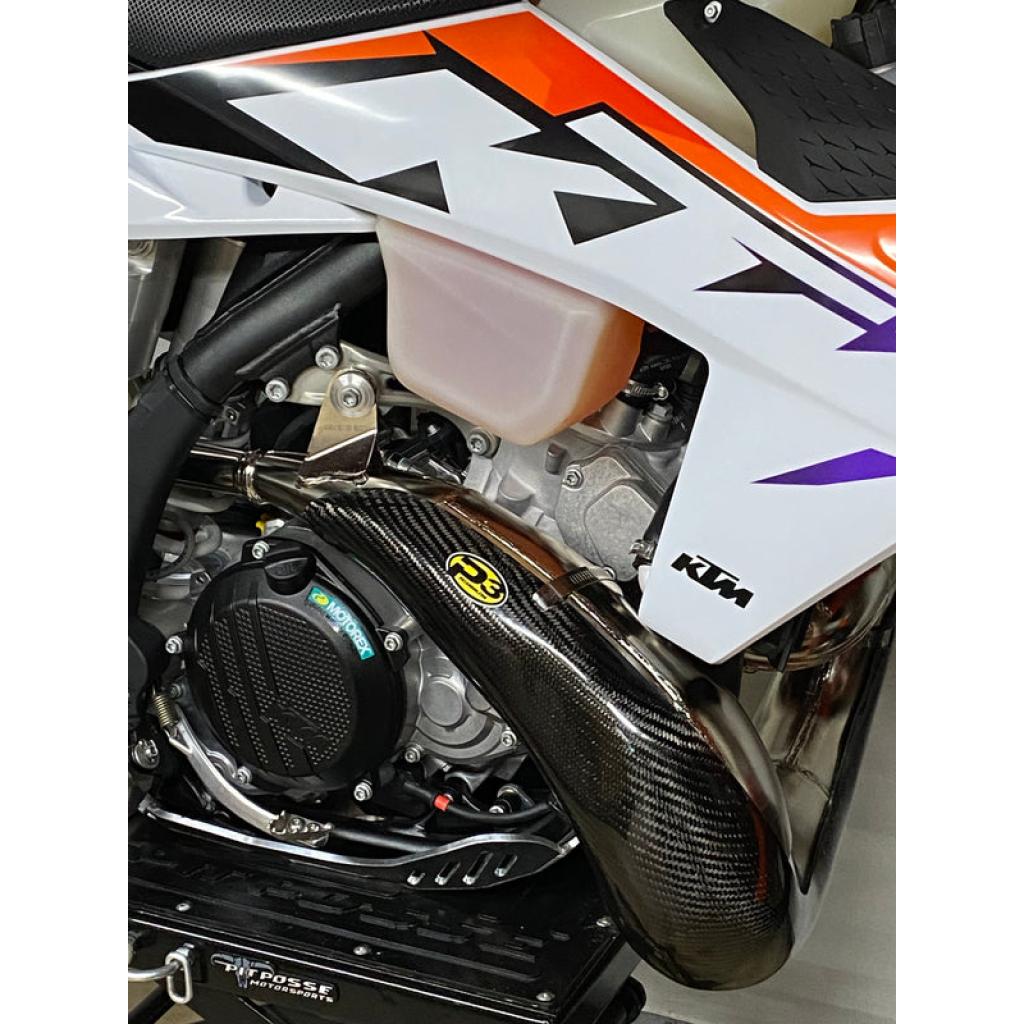 P3 MAX Coverage Carbon Fiber FMF Fatty Pipe Guard For KTM/HUS (2023+) | 101082 - MojoMotoSport.com