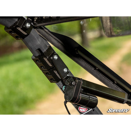 SuperATV Can - Am Commander MaxDrive Power Flip Windshield - MojoMotoSport.com