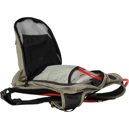 USWE Outlander 9L Moto Hydration Pack NDM 1.2 - MojoMotoSport.com