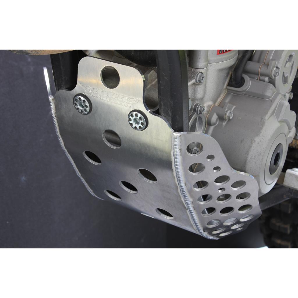 Werksanschluss – KTM – vollflächiger Aluminium-Unterfahrschutz – 10-637