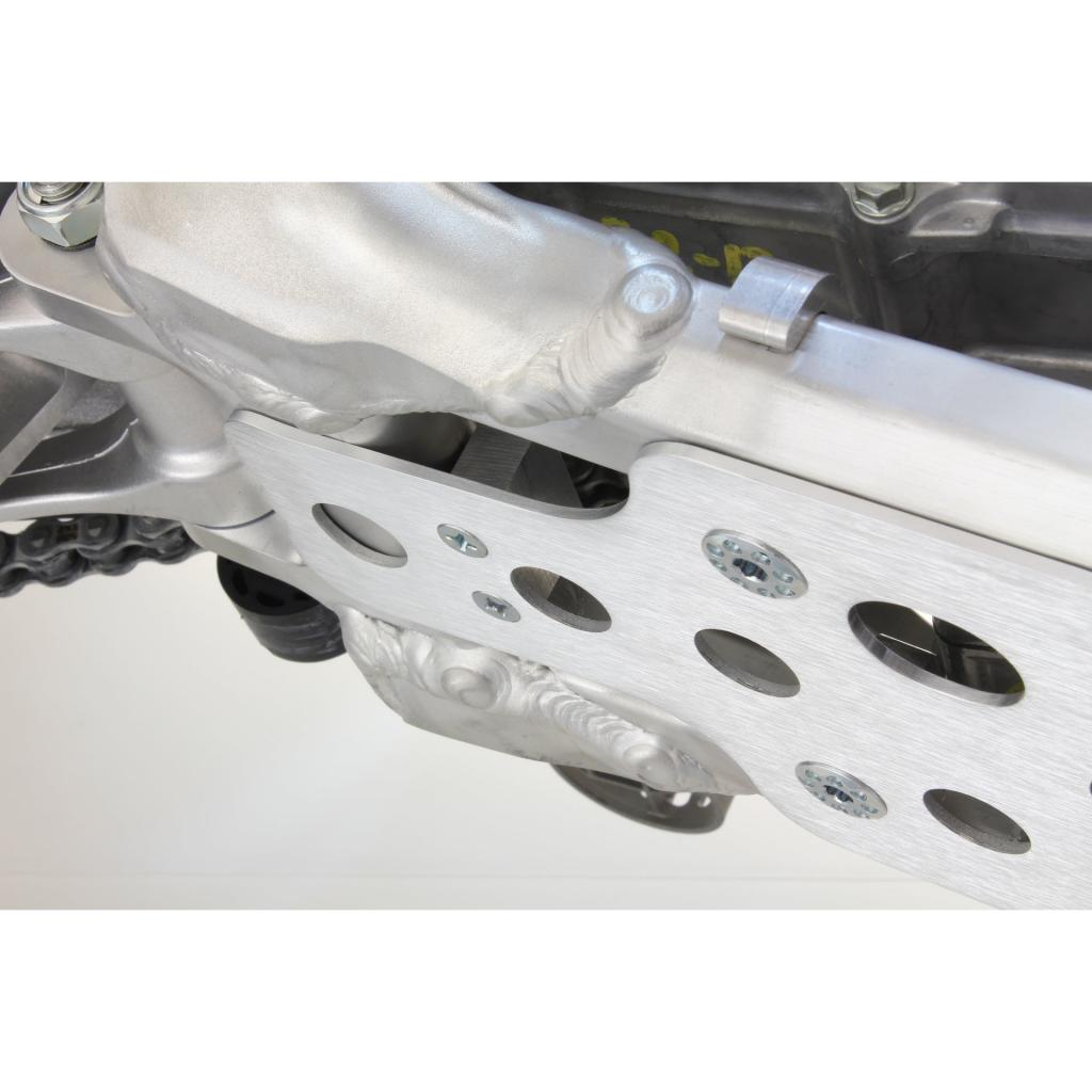 Werksanschluss – Honda – Unterfahrschutz aus Aluminium – 10-705