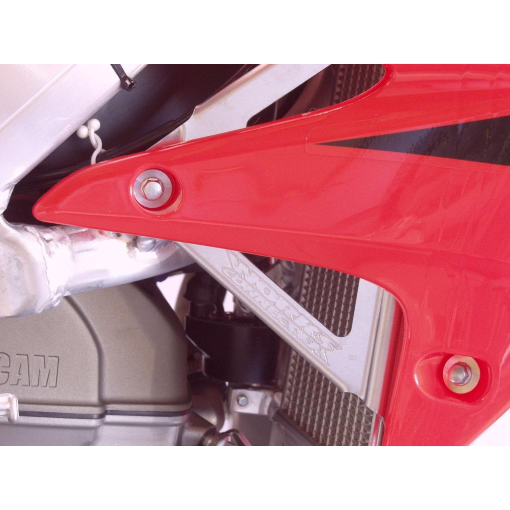 Werksanschluss – Honda – Kühlerstreben – 18-084