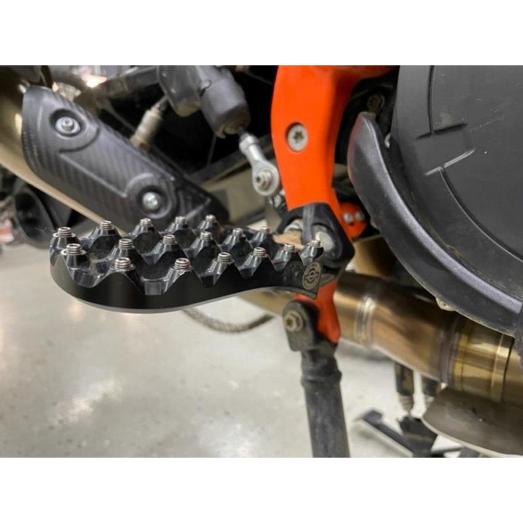 Bullet Proof Designs ADV Footpegs KTM/Husqvarna 690 - 1290 | FP - ADV - 05 - MojoMotoSport.com