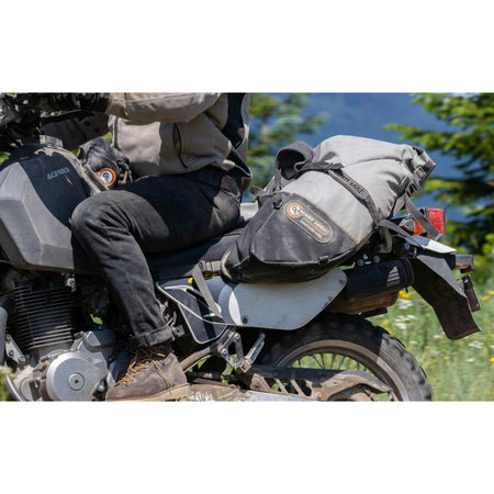 Giant Loop Coyote Saddlebag | CSB20 - MojoMotoSport.com