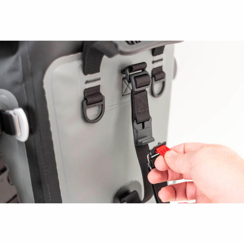 Giant Loop Mototrekk 25L Panniers | MTPN17 - MojoMotoSport.com