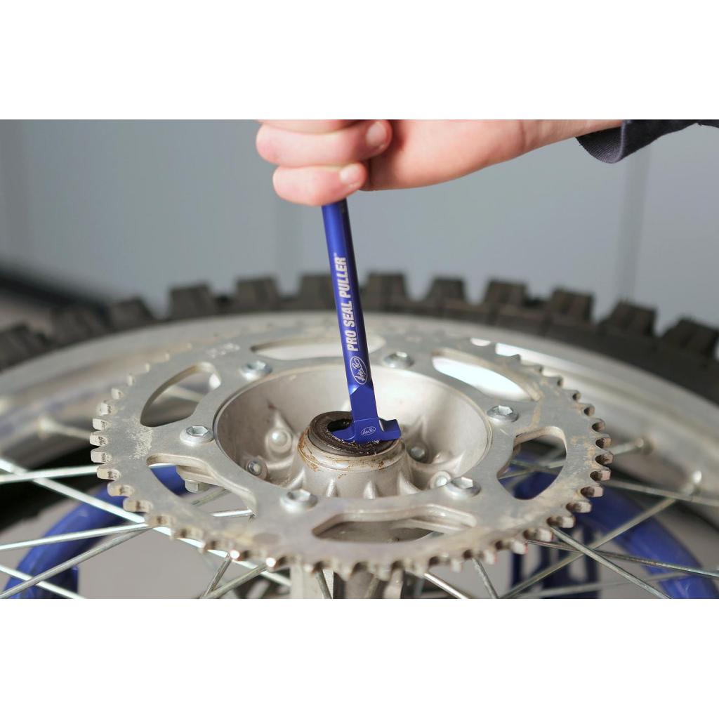 Motion Pro Pro Seal Puller | 08 - 0712 - MojoMotoSport.com