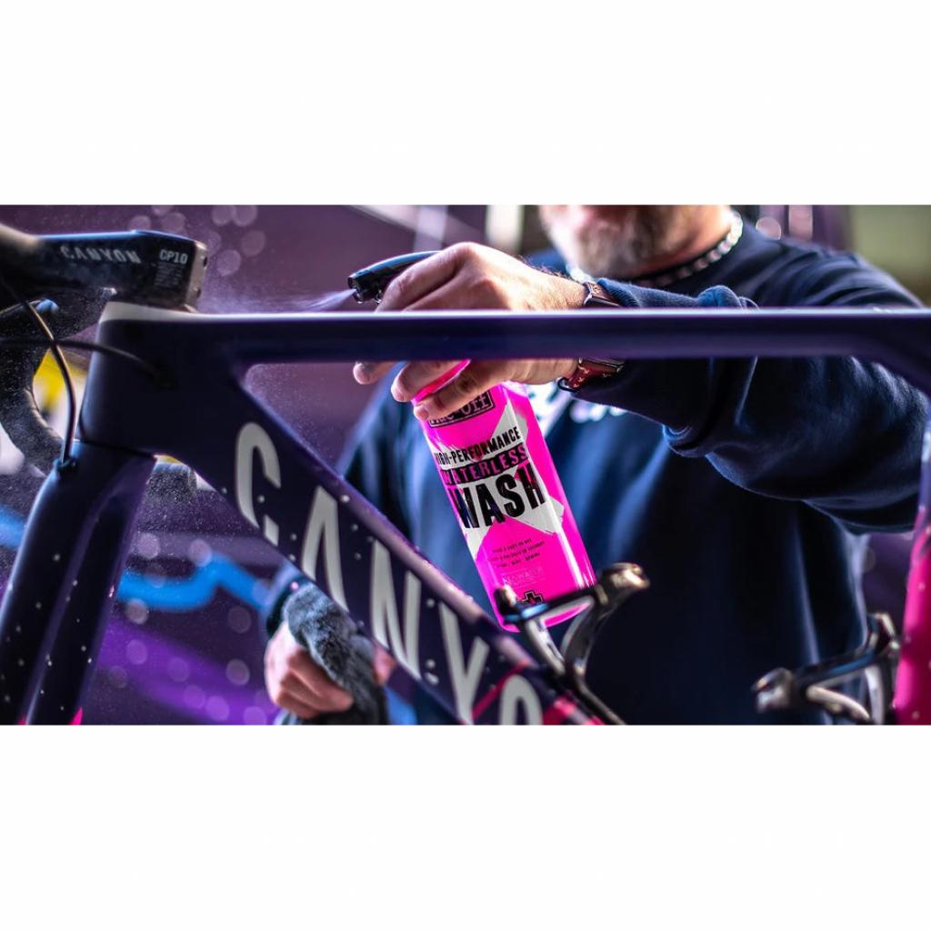 Muc - Off High Performance Waterless Wash | 1132US - MojoMotoSport.com
