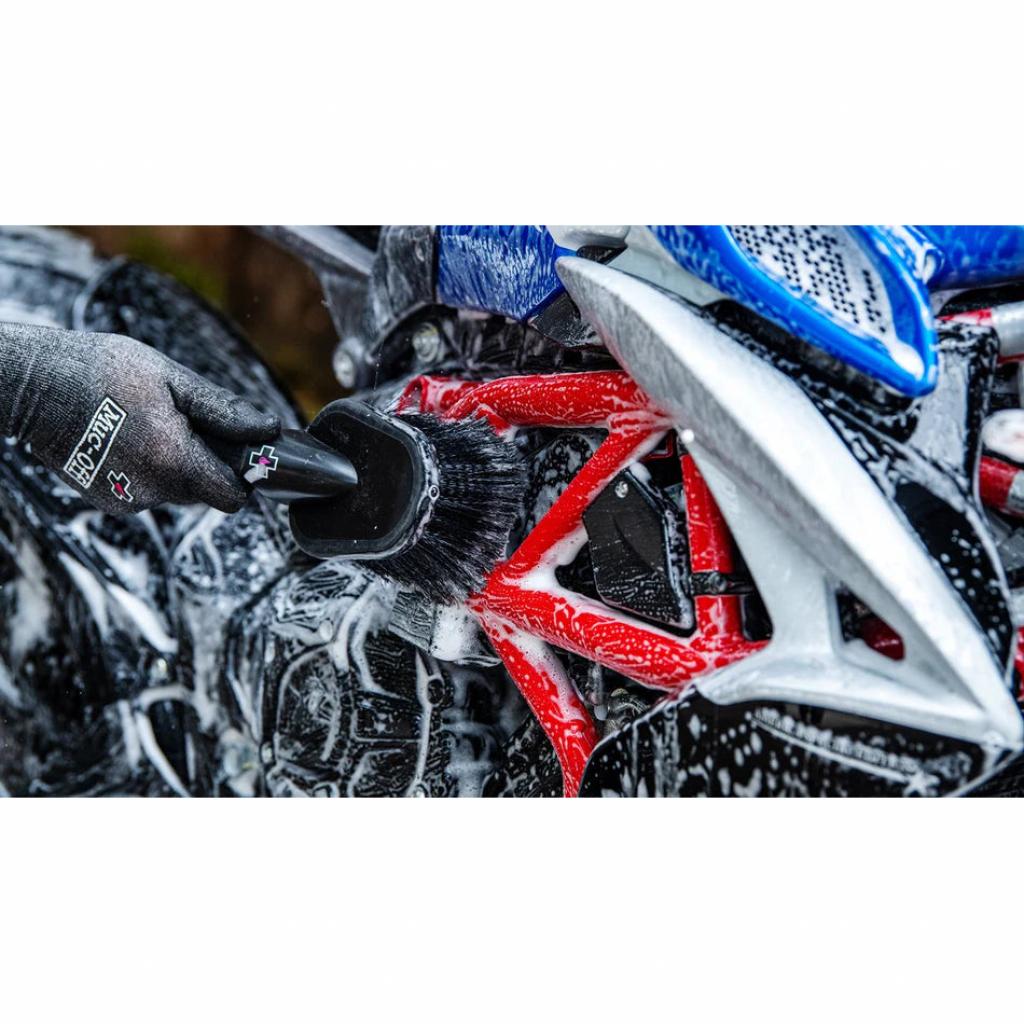 Muc - Off Soft Wash Brush | 370 - MojoMotoSport.com