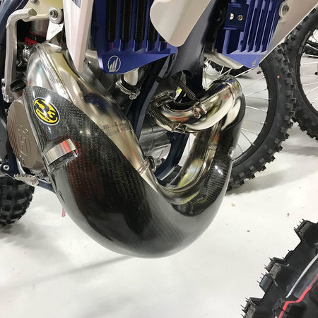 P3 Carbon Fiber Pipe Guard for STOCK Pipes 2019 - 23 KTM/Husqvarna/GasGas 250/300 | 101067 - MojoMotoSport.com