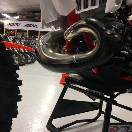 P3 Max Coverage Carbon Fiber Pipe Guard Beta 250/300 RR (19 - 23) | 109065 - MojoMotoSport.com