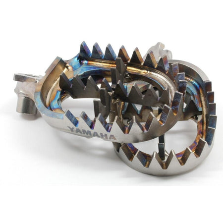 Titanium Pro 4mm Low Offset Footpegs Yamaha 2023 YZ450F - MojoMotoSport.com