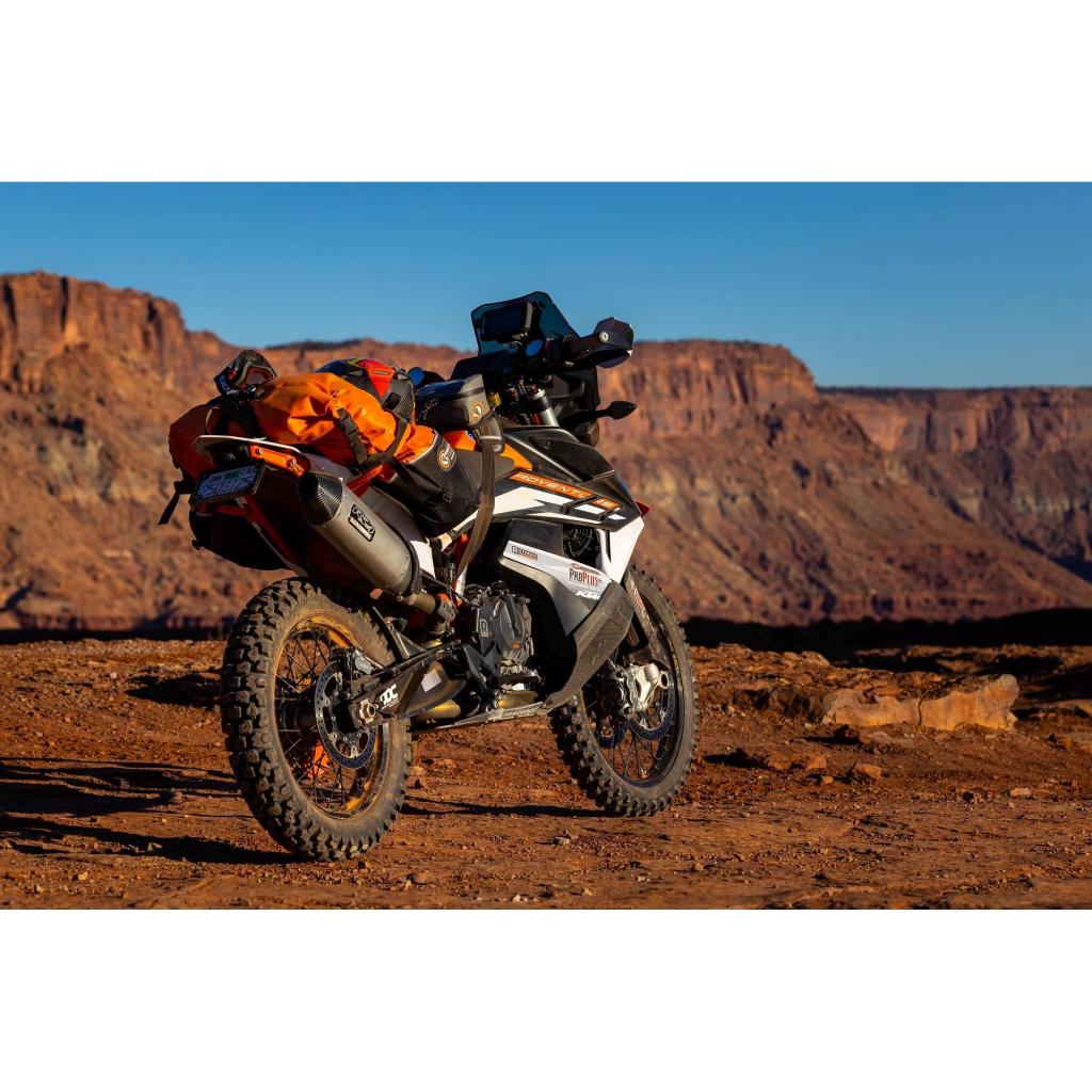 Yoshimura RS - 4 Slip - on Muffler 2019 - 23 KTM/Husqvarna 790 - 901 | 16780BD520 - MojoMotoSport.com
